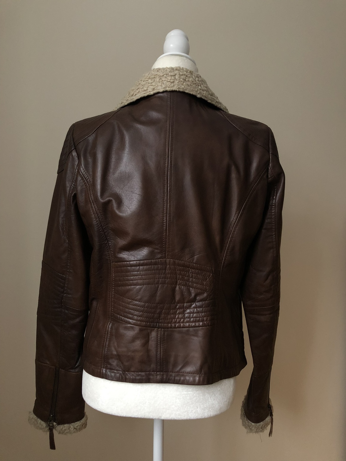 Danier leather jacket - photo 3