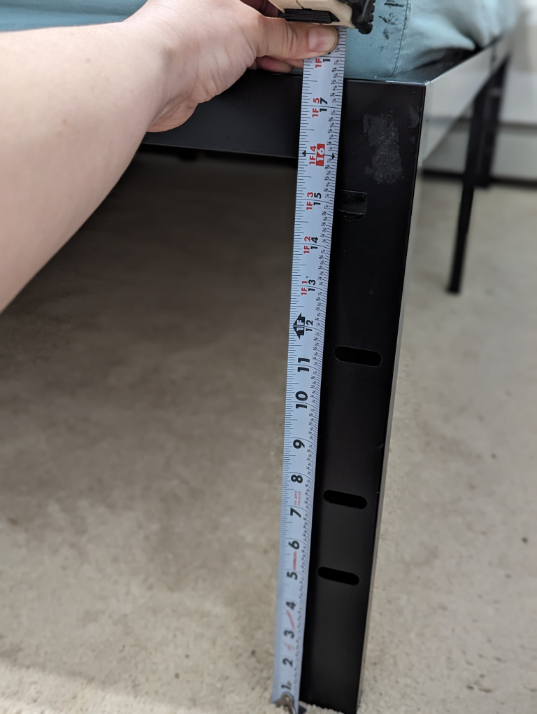 King Bed frame and/or king size mattress image indicator(3)