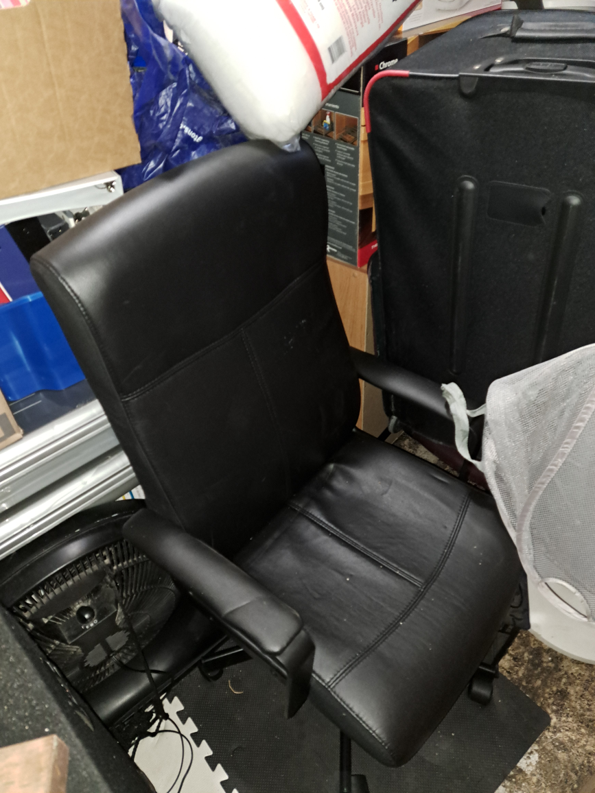 Desk chair for sale