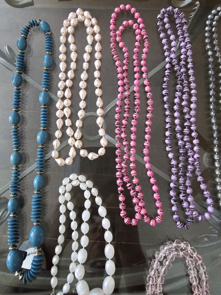 Women's Fashion Beaded Jewelry image indicator(4)