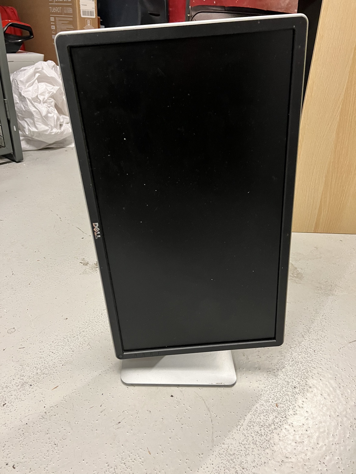 Dell 23 inch Monitor - photo 2