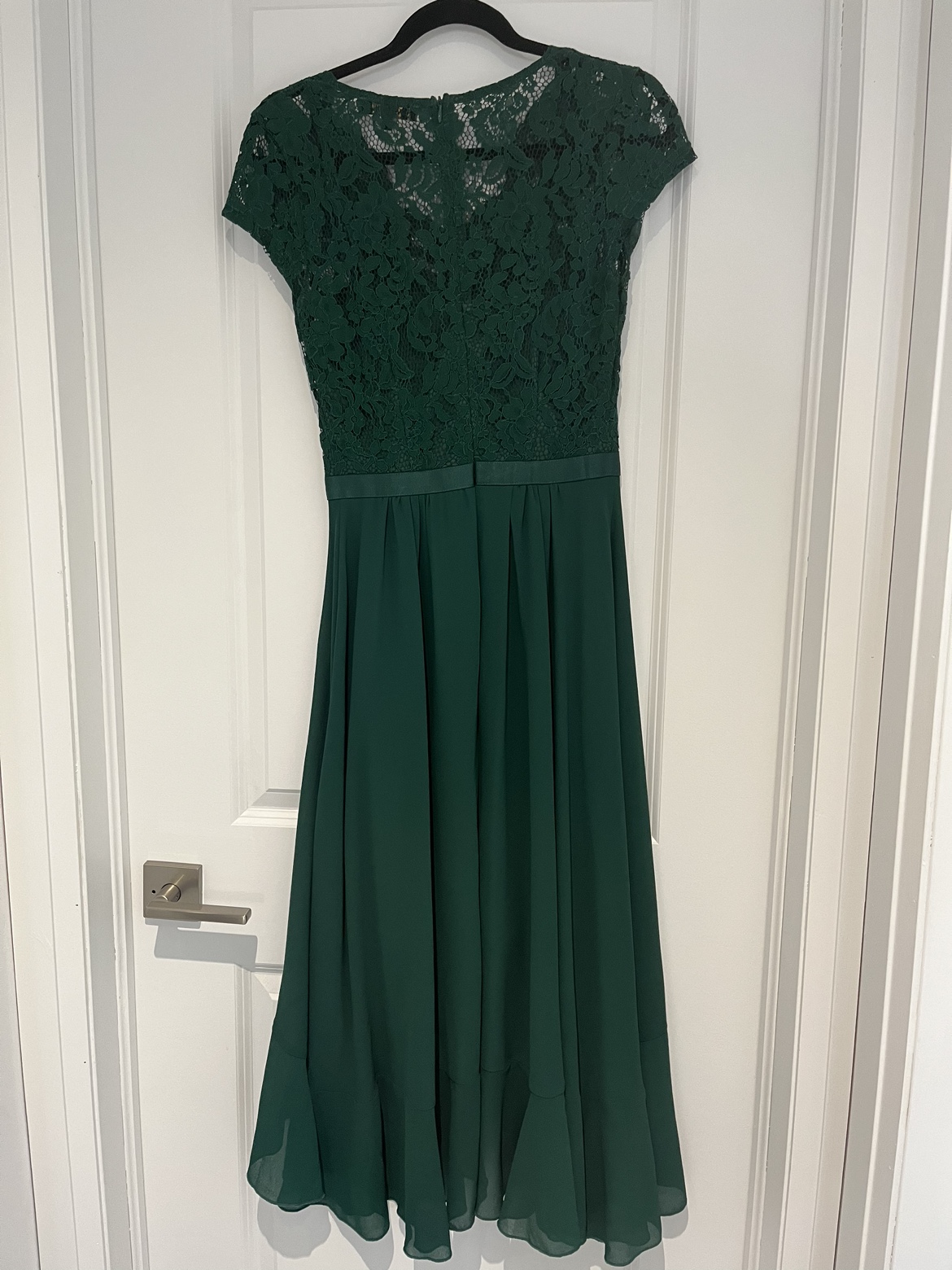 Beautiful Emerald Green Dress with zipper image indicator(4)