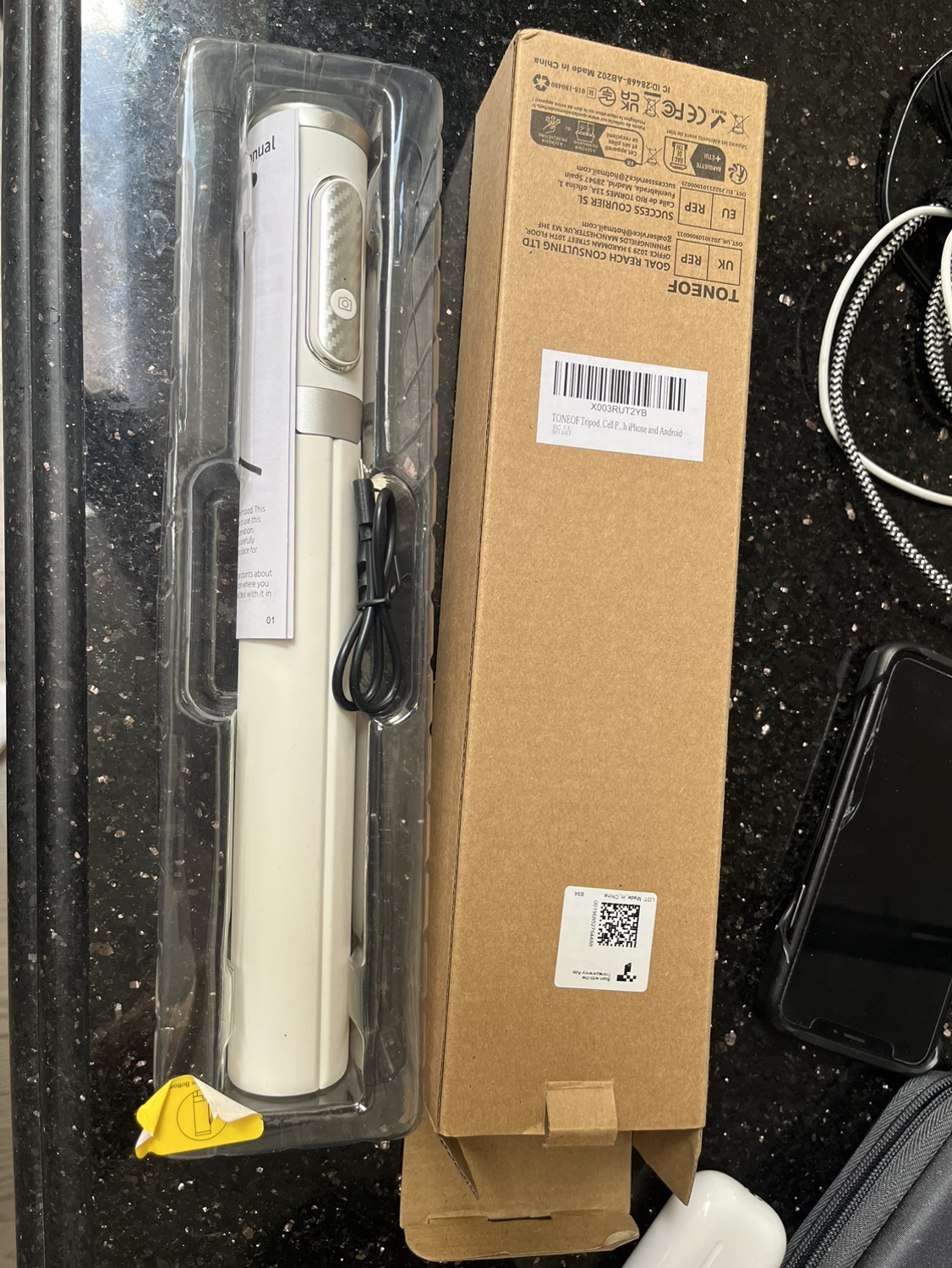 Selfie Stick and Tripod - photo 2