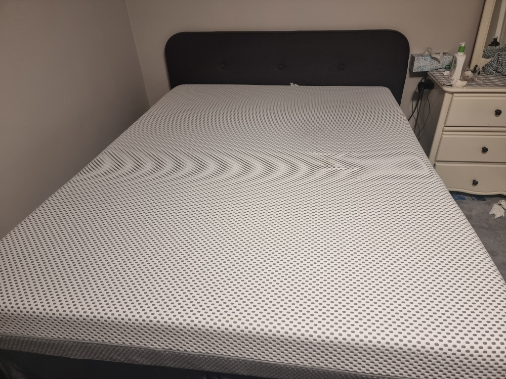 QUEEN MEMORY FOAM mattress w/ BOXSPRING AND BEDFRAME