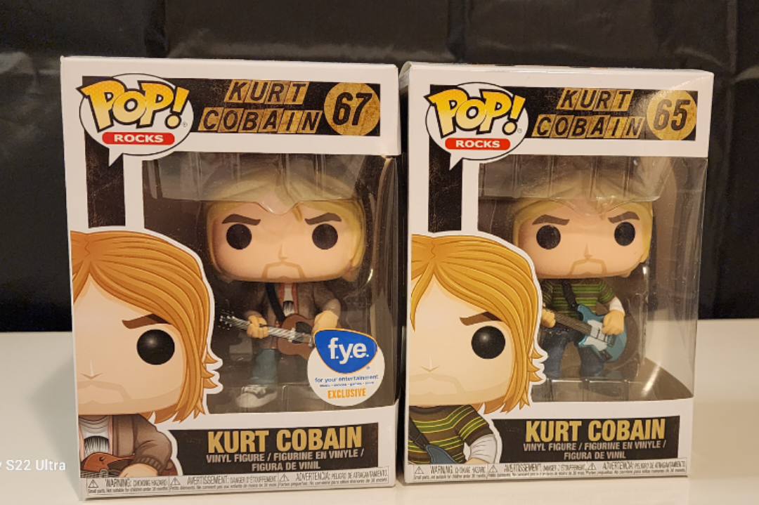 Kurt Cobain 65 + 67 Funko Pop Vinyl Figures thumbnail