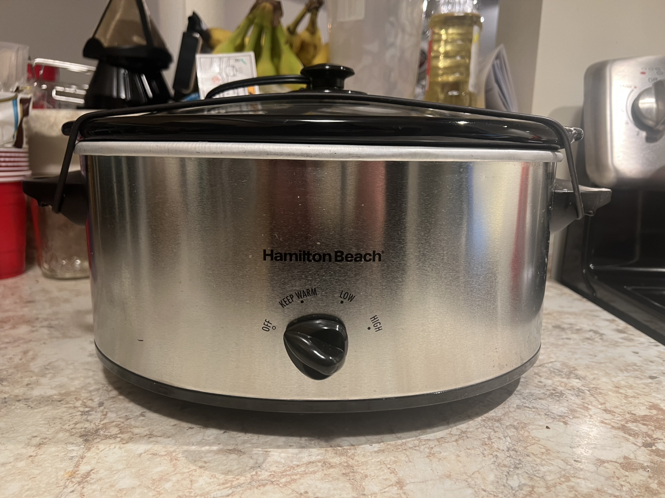 Slow cooker