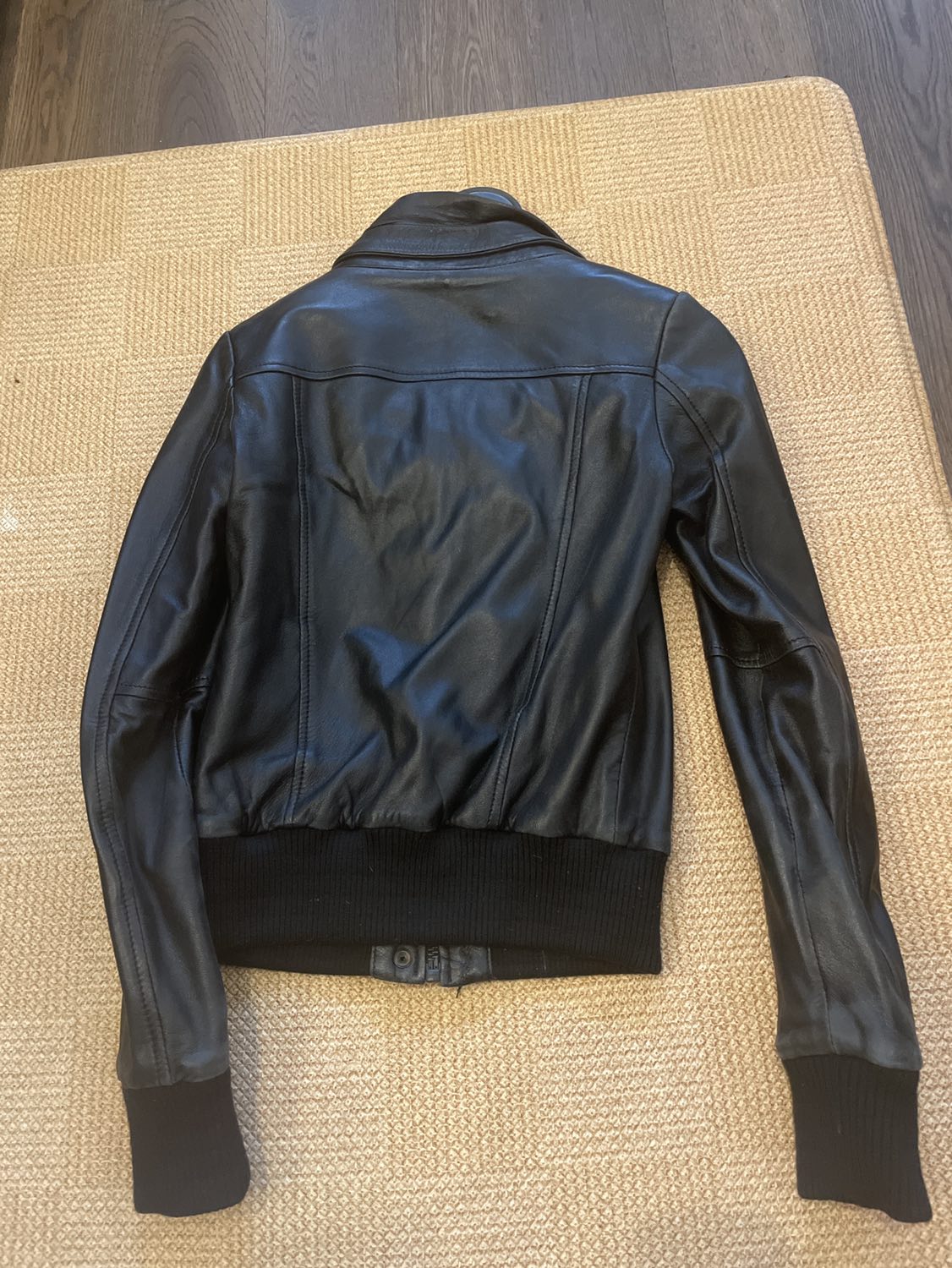 Italian Lamb leather bomber jacket image indicator(2)
