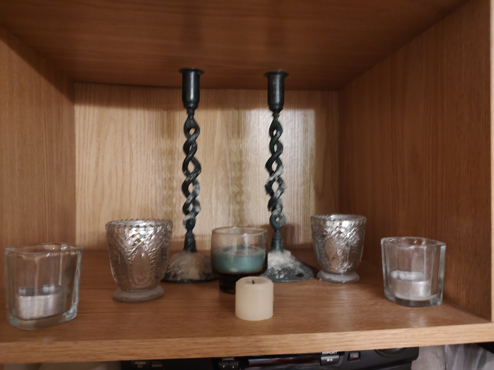 For sale 2 vintage candle holders and free bonus 6 candles - photo 2
