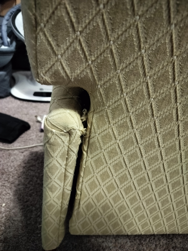 La-z-Boy Ferguson recliner x 2 - photo 3