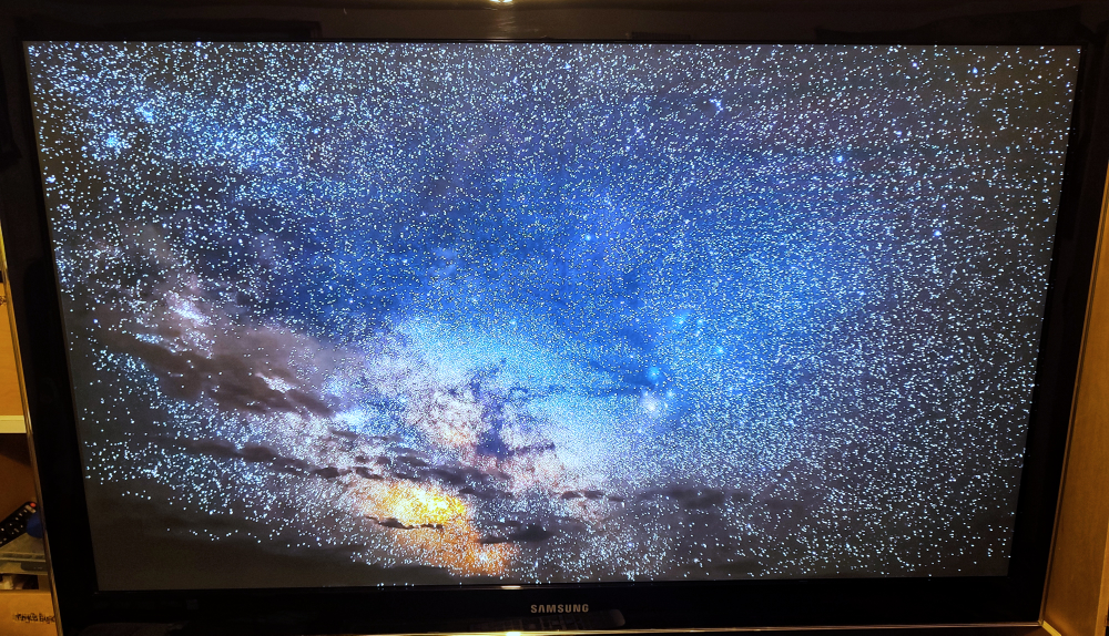 TV Samsung 50" Plasma + extra (sold separetly) image indicator(3)