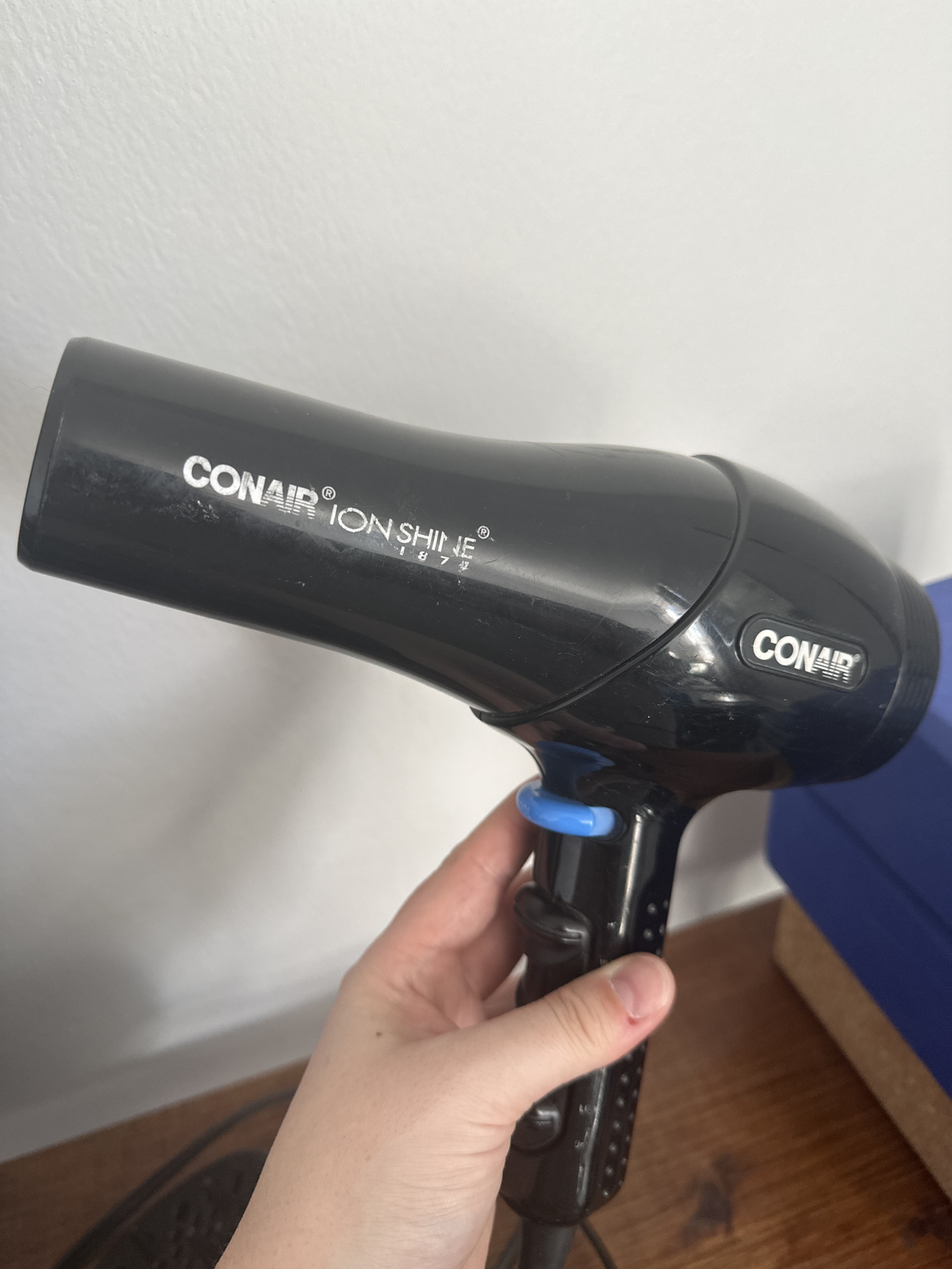 Conair Ionshine Hair Dryer image indicator(2)
