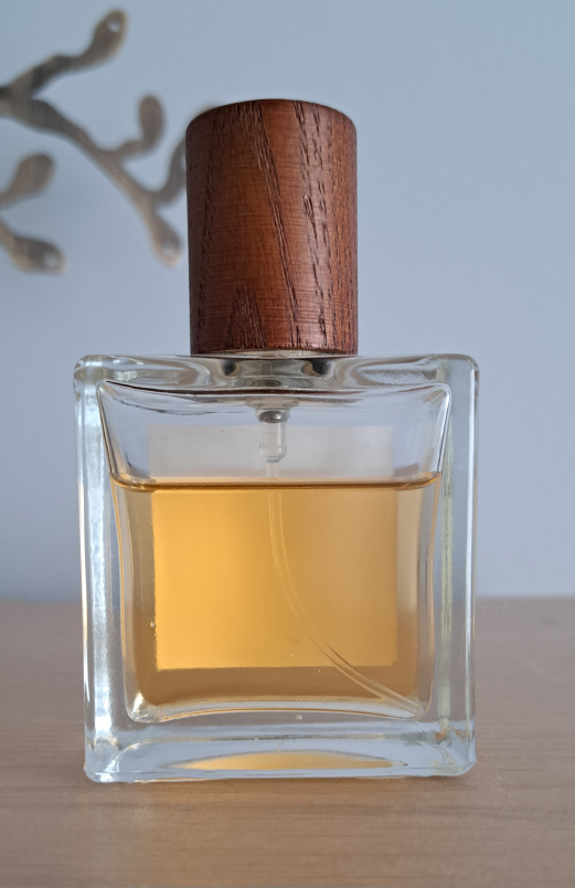 Perfume "Dolly Up" by Layered 55ml/80% full image indicator(2)