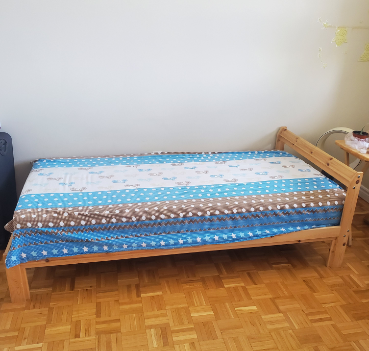Bed For Sale-$150 (Twin Mattress + Bed frame)