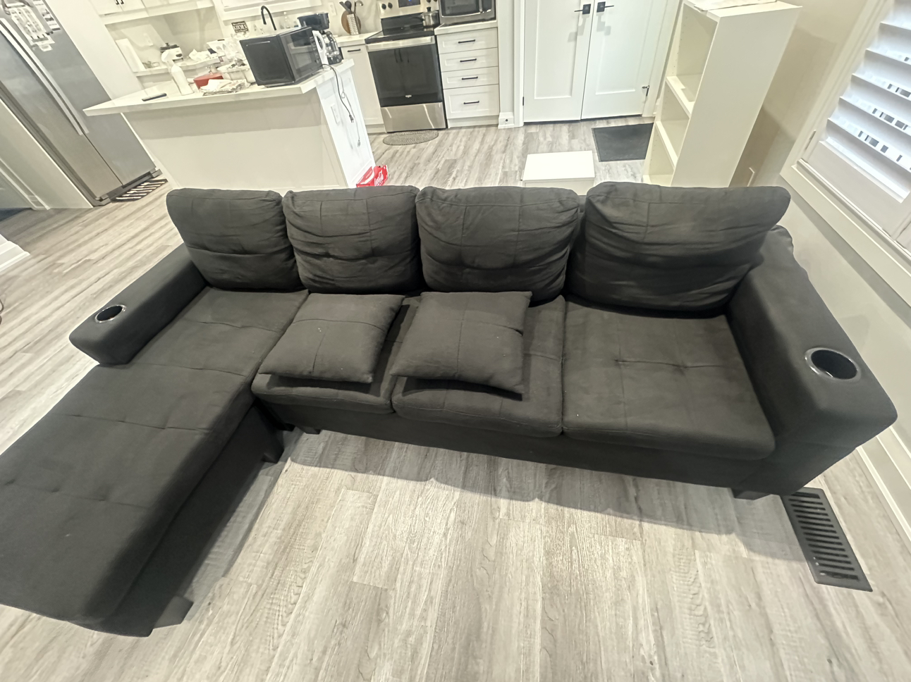 L-Shaped Sofa (Black) - photo 3