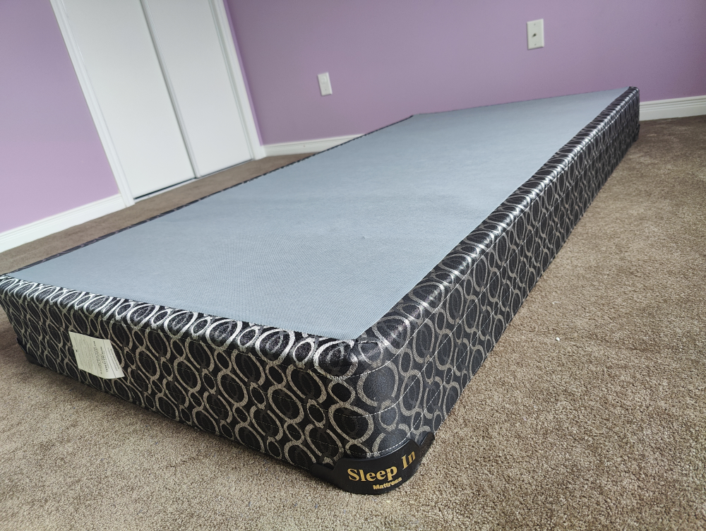 Single Mattress + Spring Box - Moving Sale - photo 3