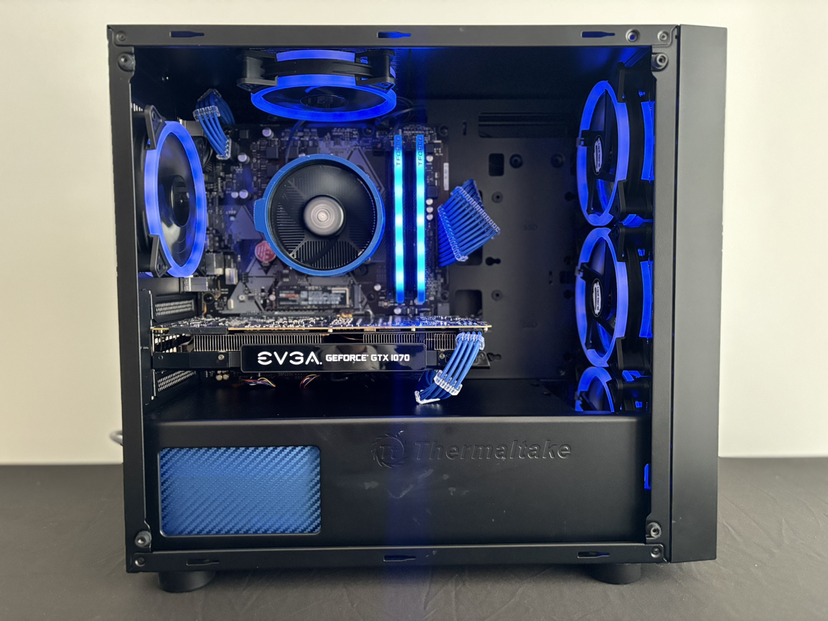 Blue+Black Gaming Pc - photo 3