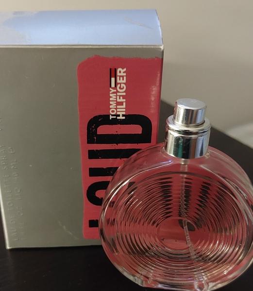Tommy Hilfiger Loud Parfum thumbnail