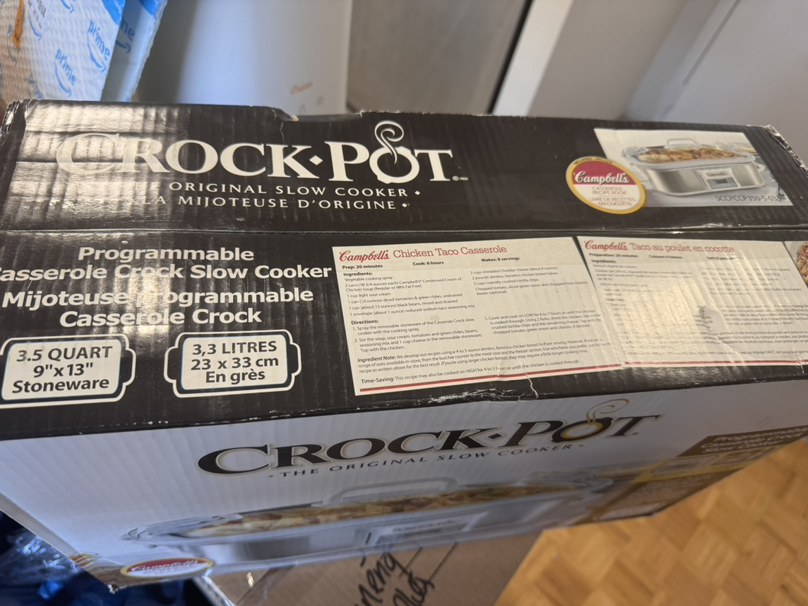 Crockpot Slow Cooker - Moving Sale! image indicator(2)