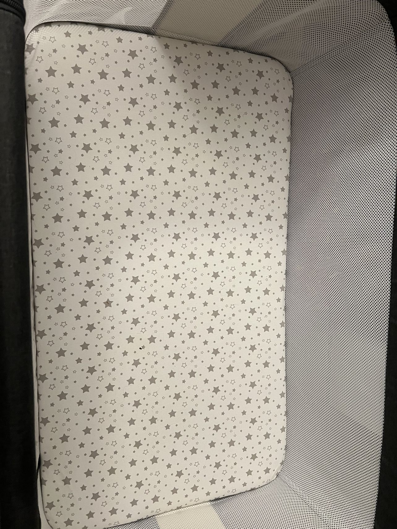 (LIKE NEW)Bedside Baby Bassinet with wheels and storage - photo 2