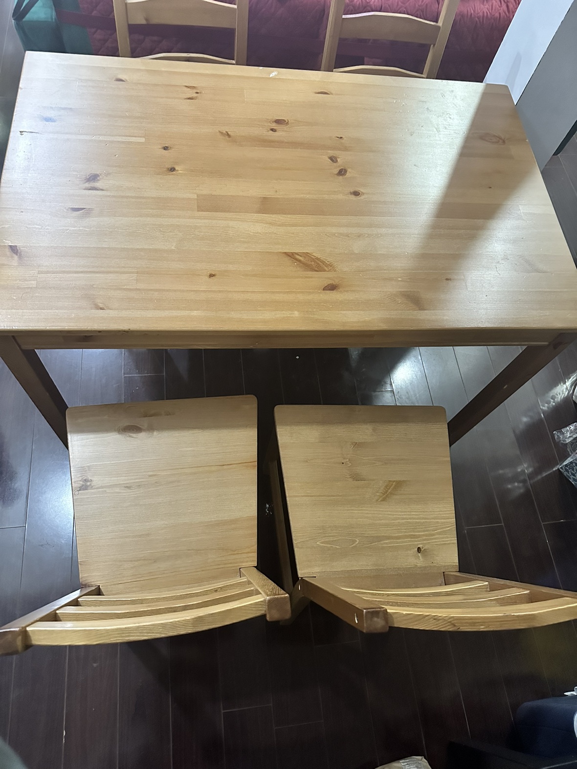 Ikea Dining Table with 4 chairs - photo 4