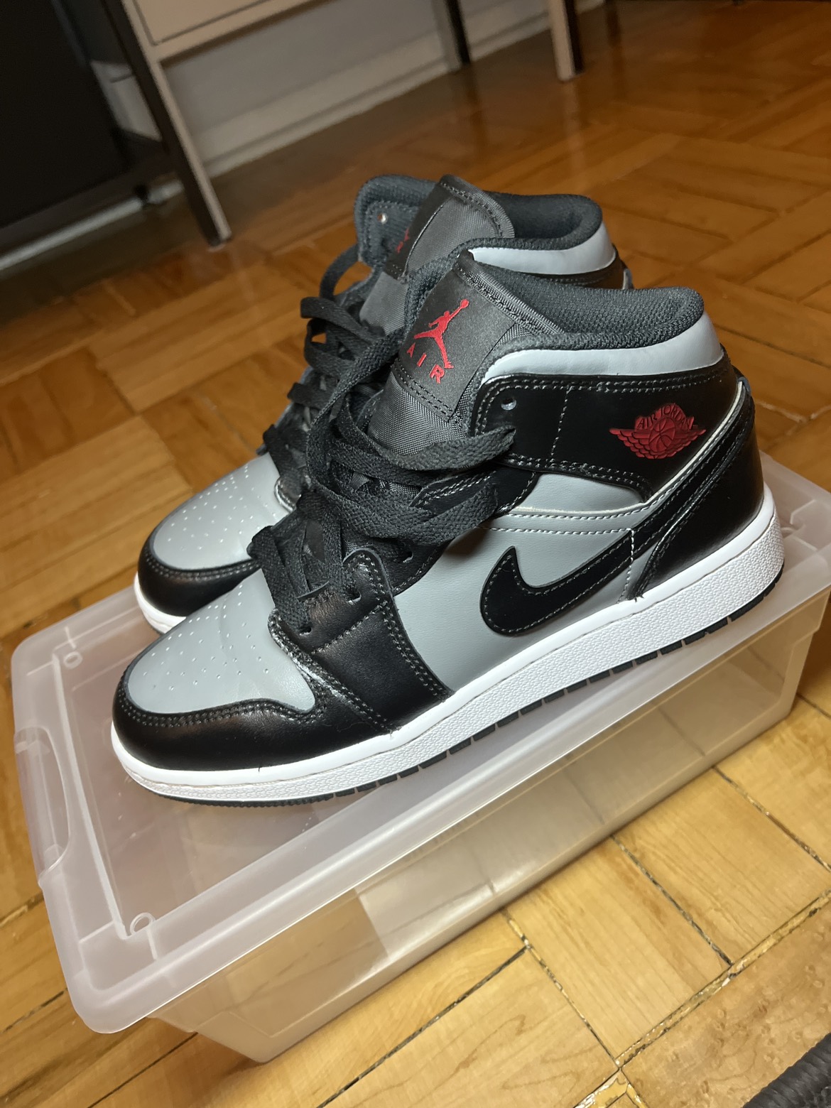 Kids Jordan 1’s sz 5.5GS/7W - photo 4