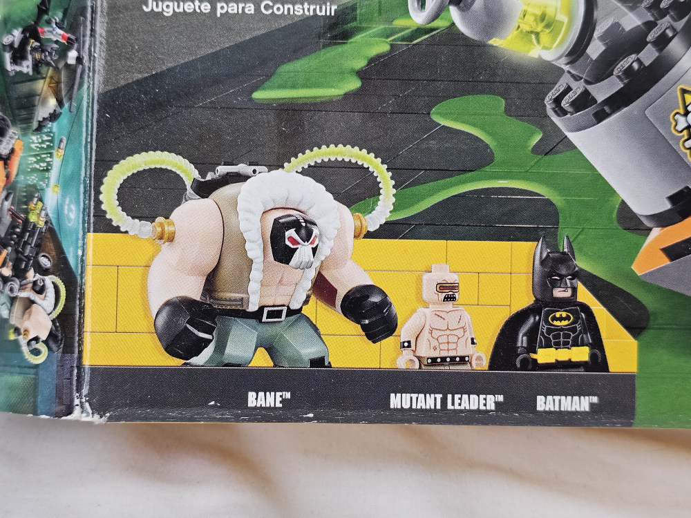 Lego 70914 Bane Toxic Truck Attack / BIGFIG Bane Box Damage image indicator(2)
