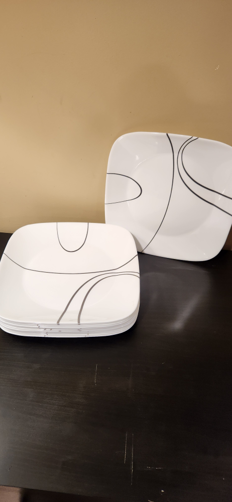 corelle dinner plates thumbnail