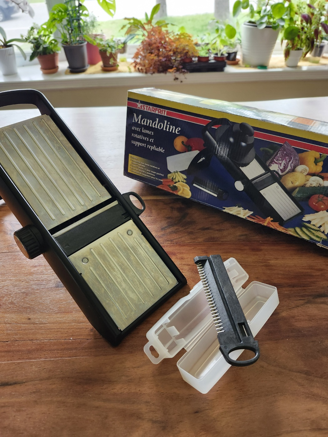 Mandoline starfrit grater thumbnail