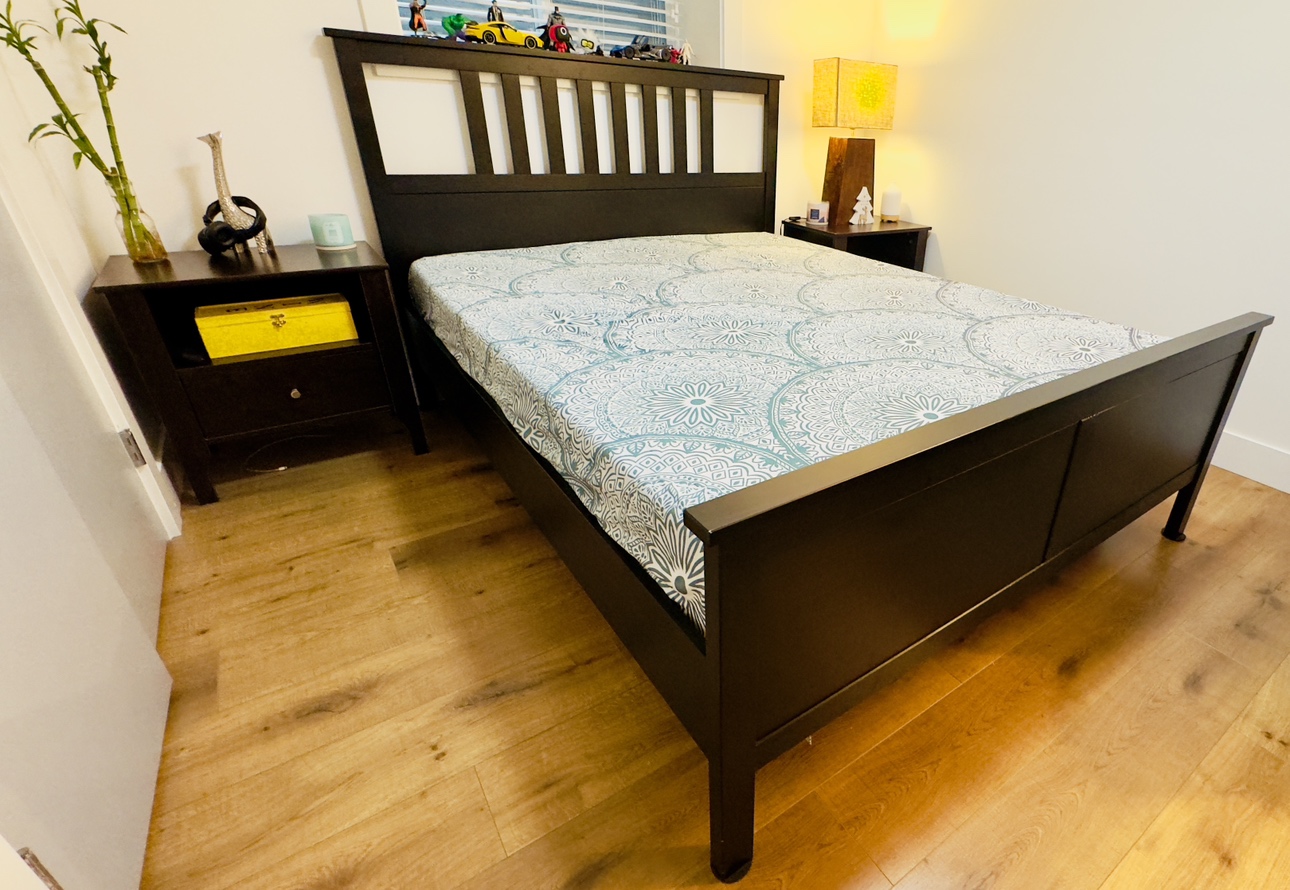 Ikea HEMNES Queen size Bed - photo 2