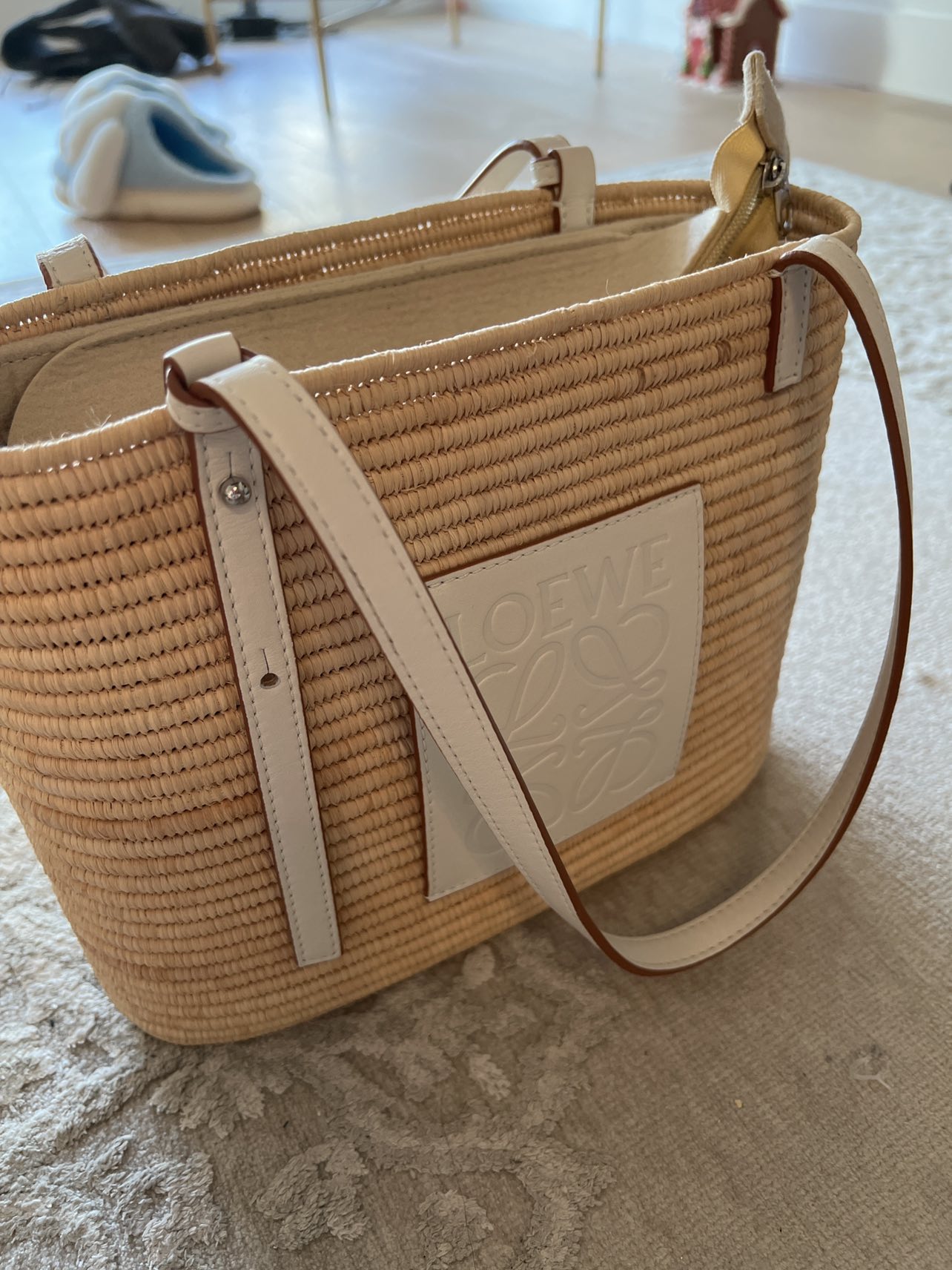 Loewe tote bag thumbnail