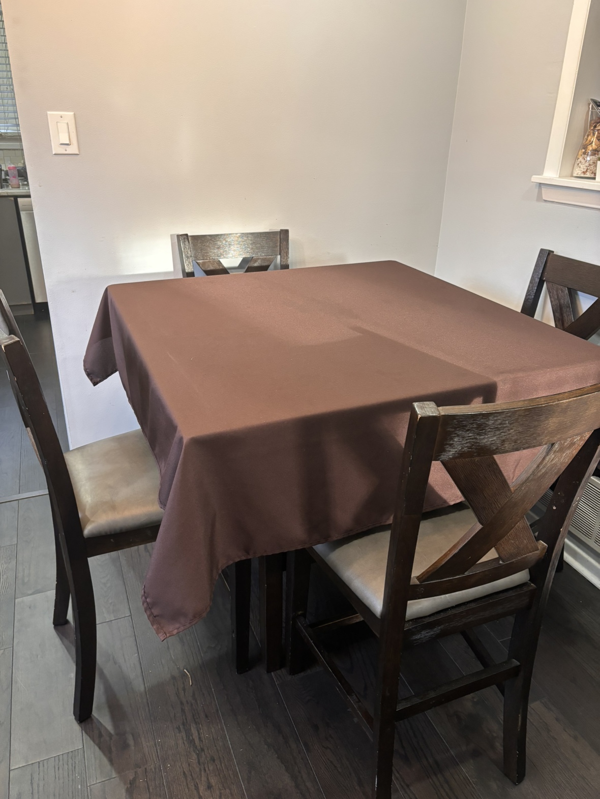 High Dinning Table with 4 chairs