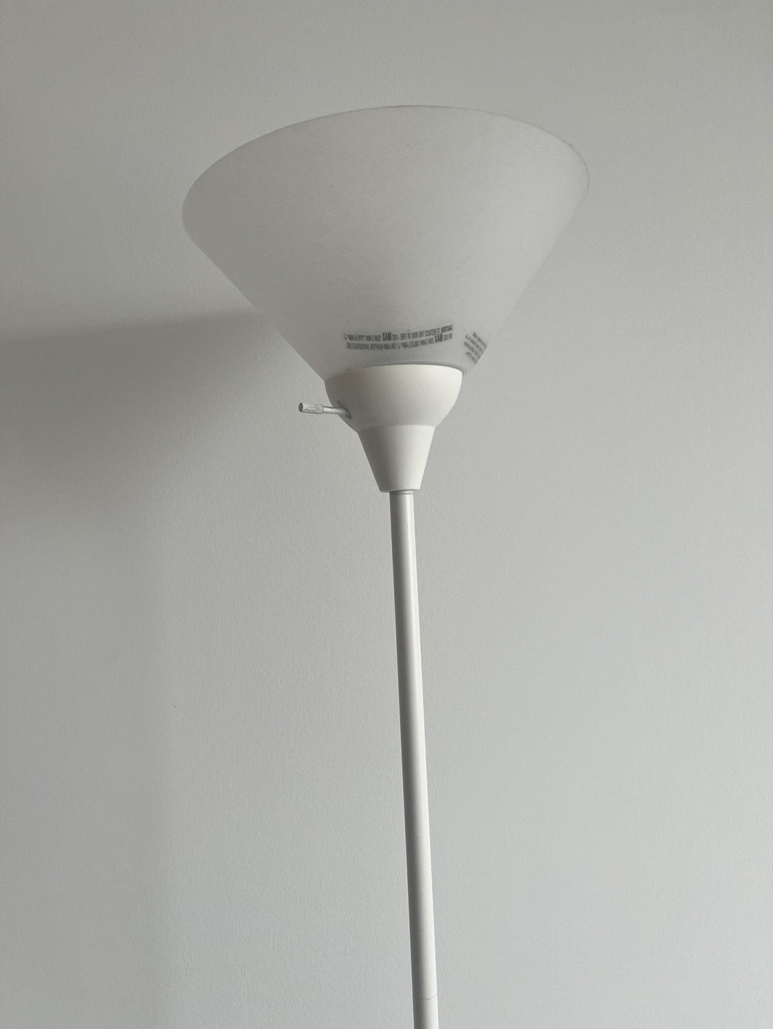 Bright floor lamp - photo 2