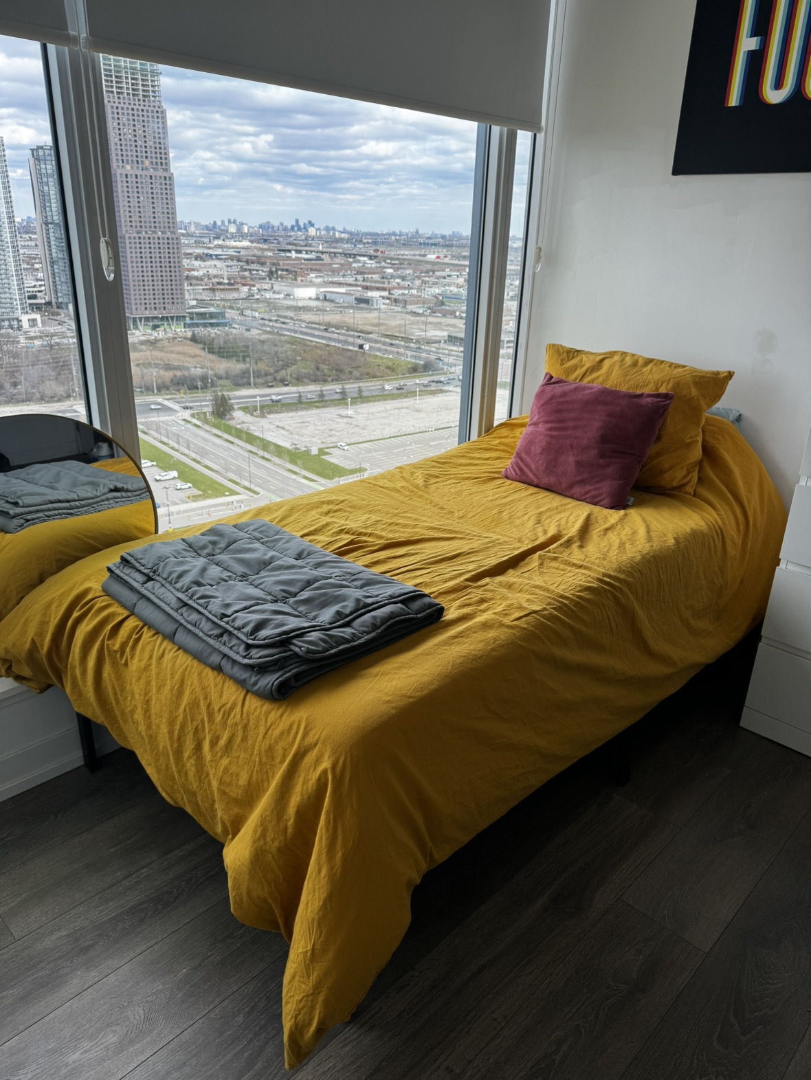 Twin Bed Bundle image indicator(2)