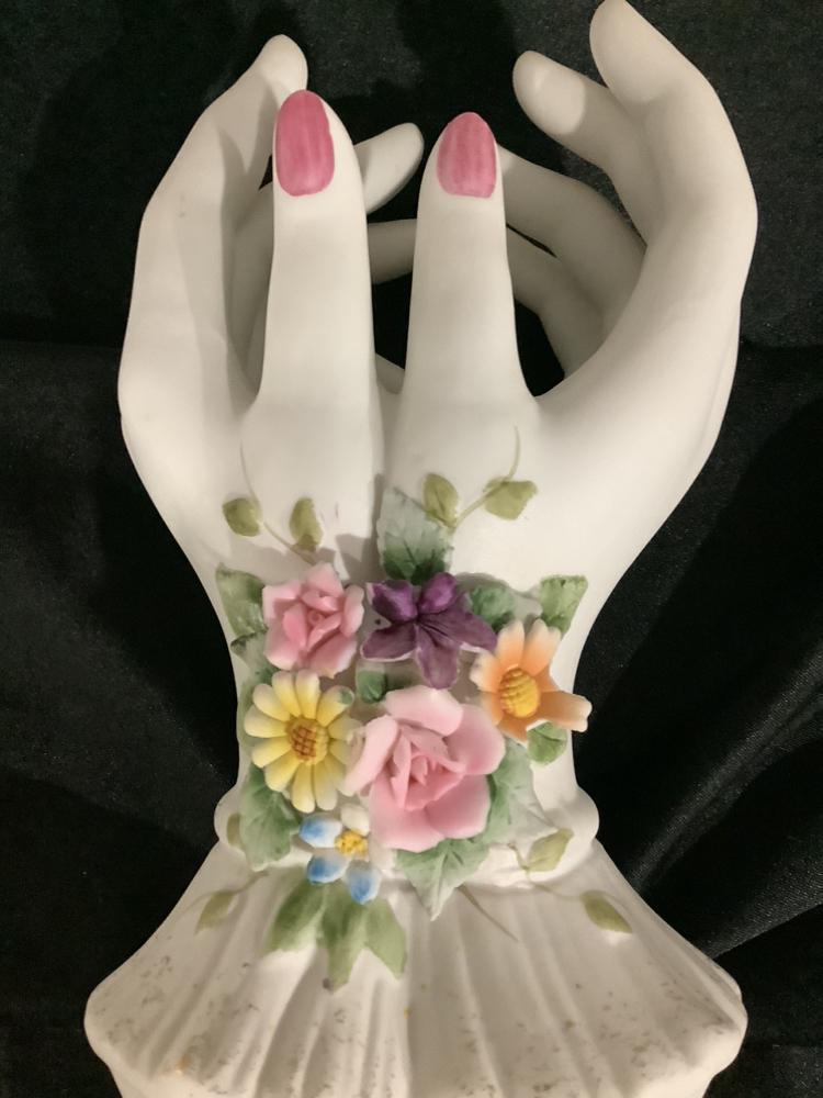 🥕 Vintage LEFTON CHINA HAND VASE, KW 4344 thumbnail