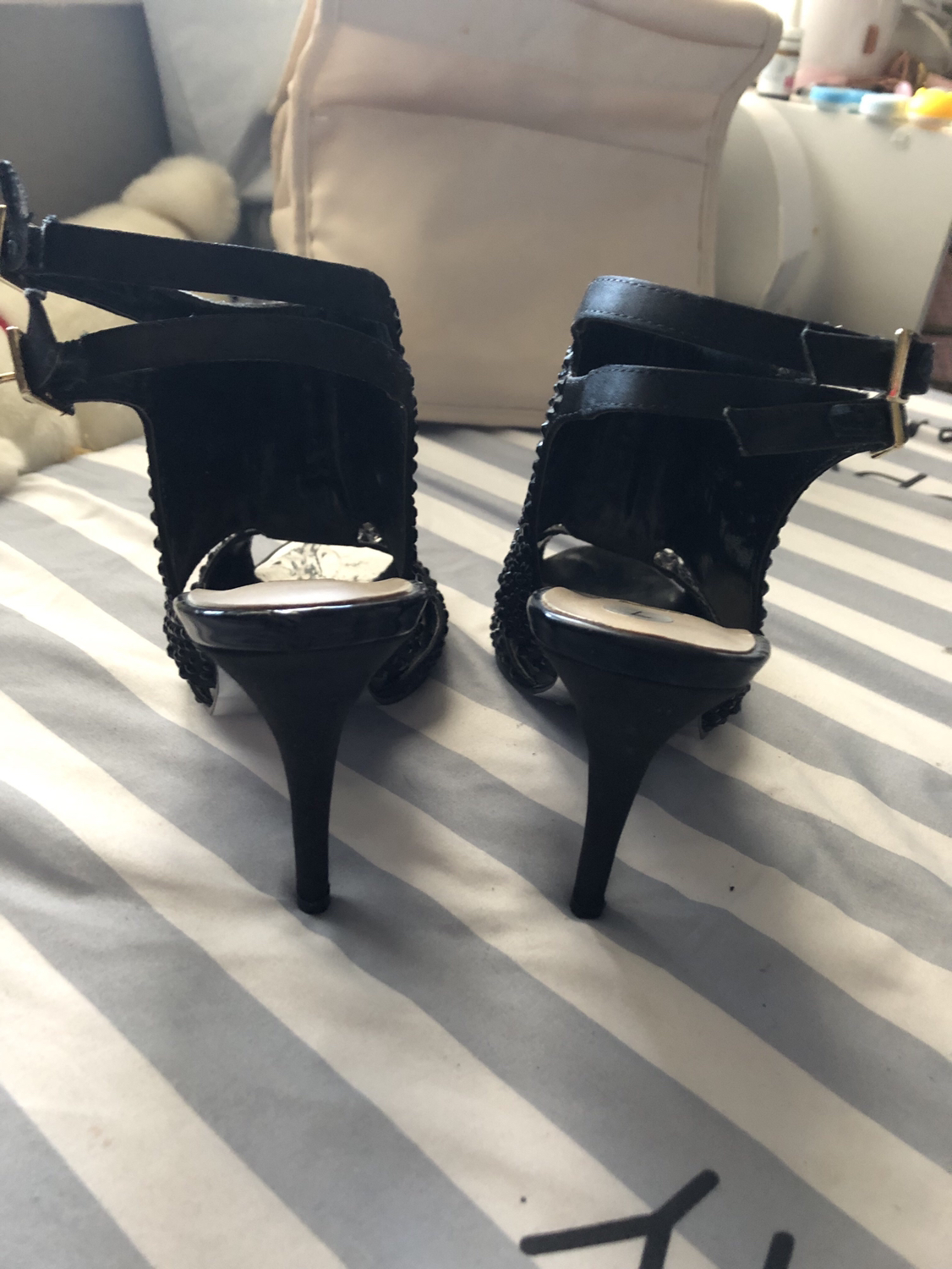 Size 7 women’s heels image indicator(4)