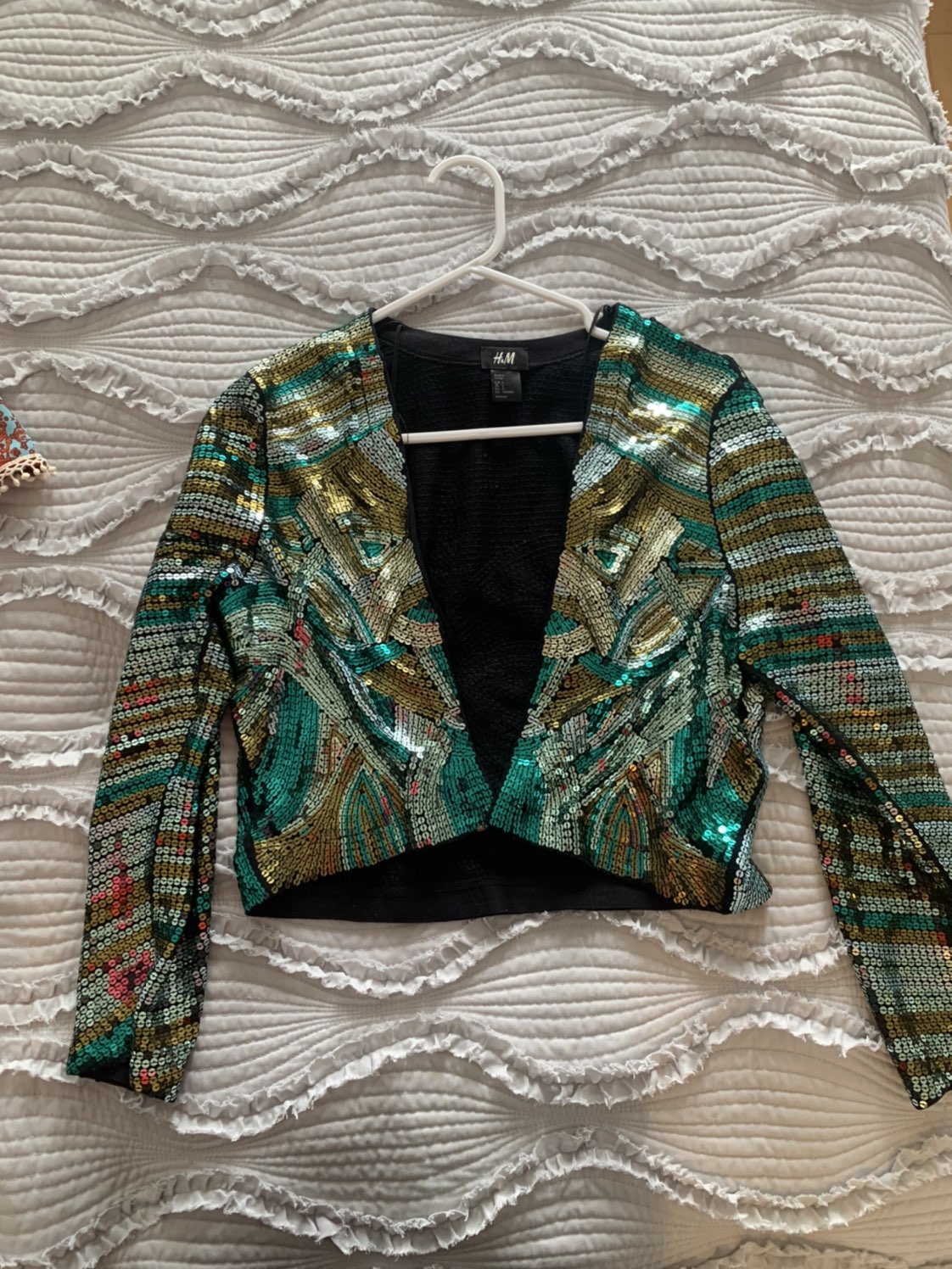 Sequinned cropped cardigan thumbnail