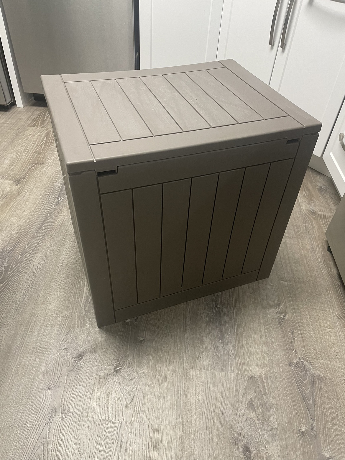 Deck box - small, 22 gallon - photo 2