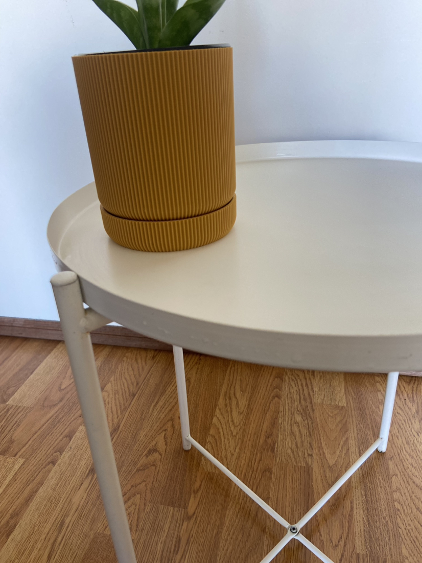 White metal outdoor table - photo 3