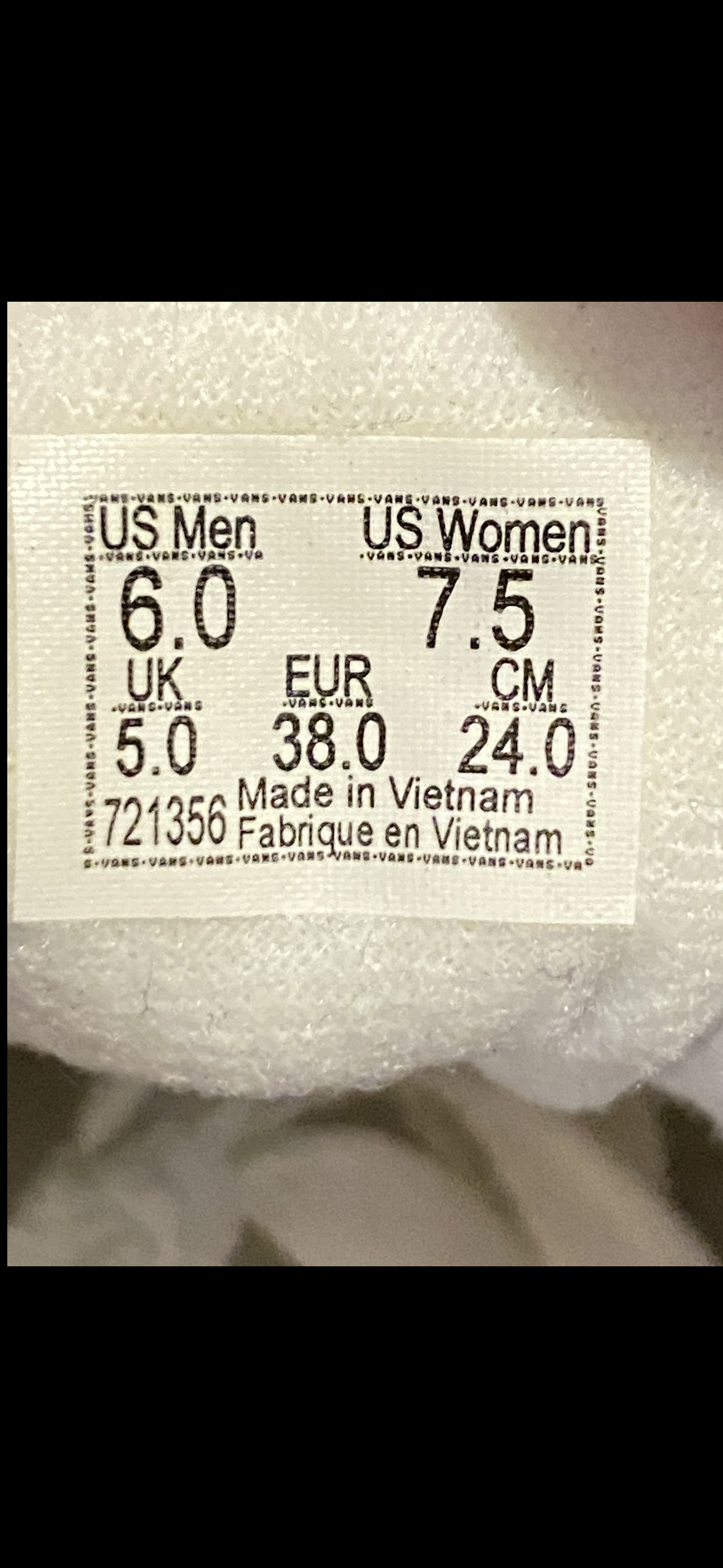 White vans image indicator(4)