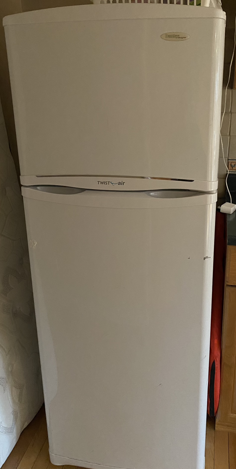 Refrigerator