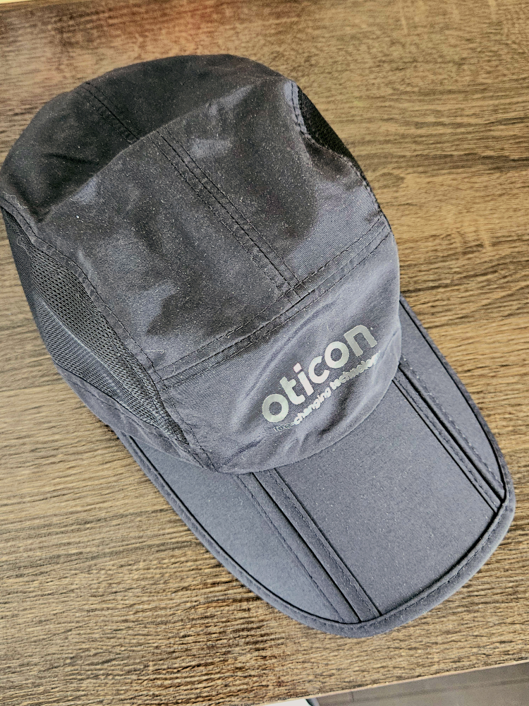 Folding Black Baseball Cap with Adjustable Elastic - photo 2