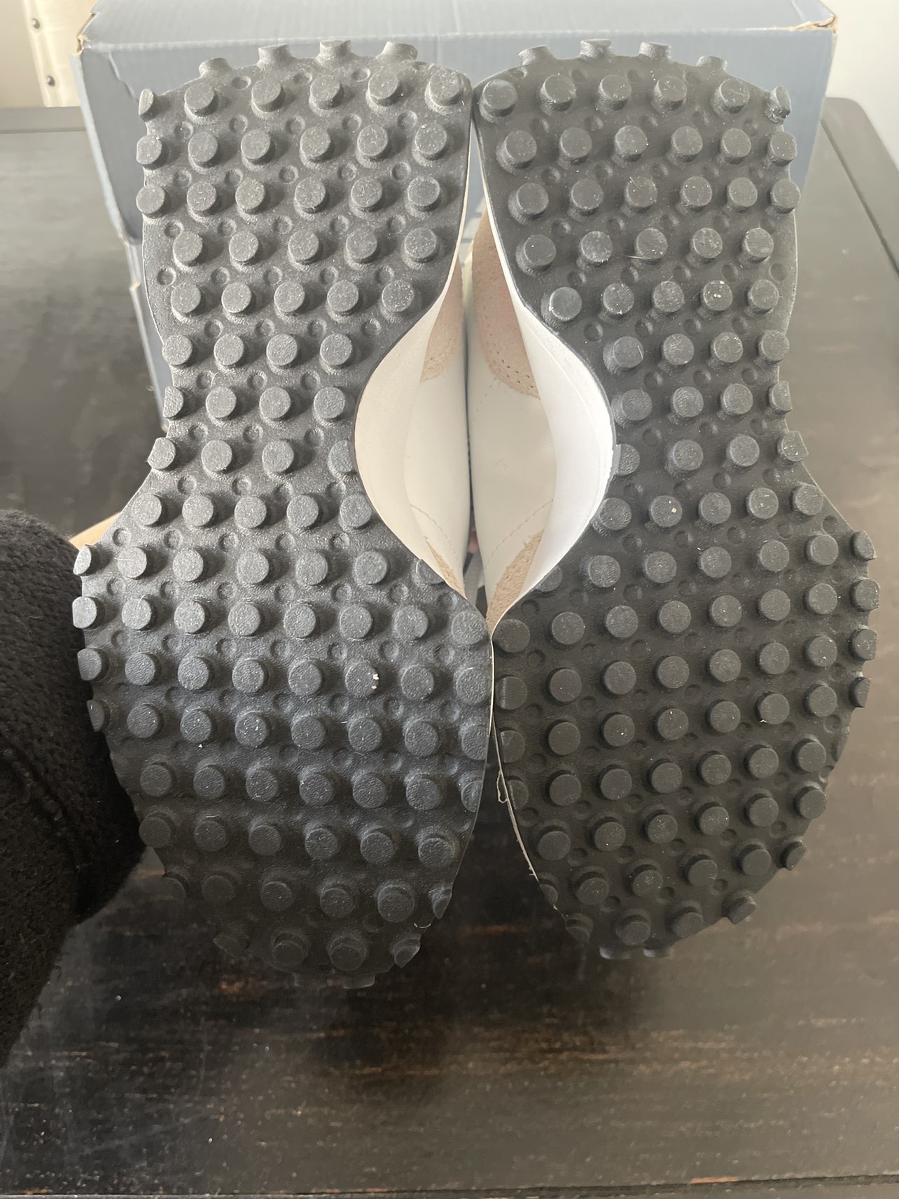 New Balance image indicator(4)