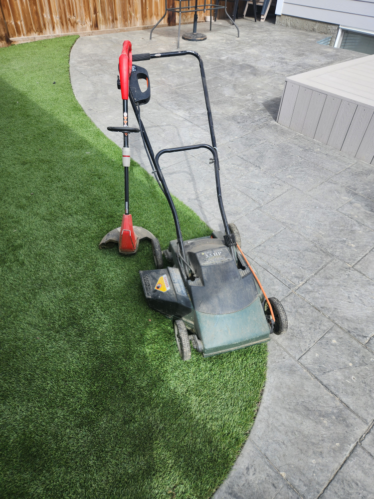 Lawn mower and trimmer - Both in GREAT condition