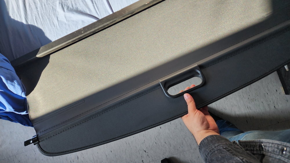 Retractable Rear Trunk Cargo Cover for Toyota RAV4 - photo 2