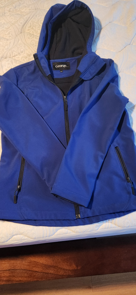 water-resistant jacket - photo 2