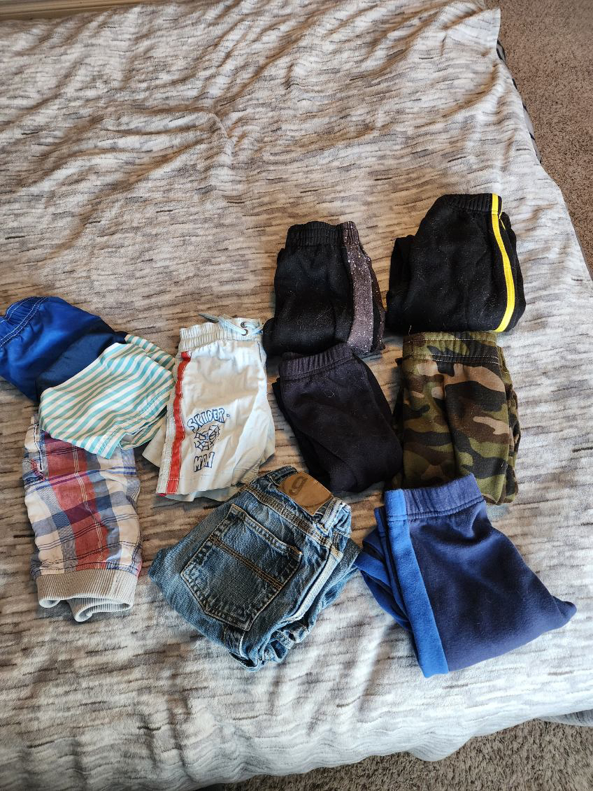 Boys clothes size 4-6 - photo 4