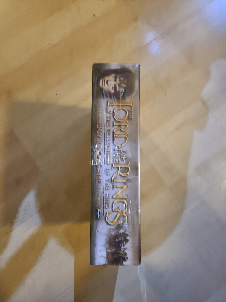 BRAND NEW SEALED 2002 LORD OF THE RINGS BOARD GAME Ages 8 & up image indicator(3)