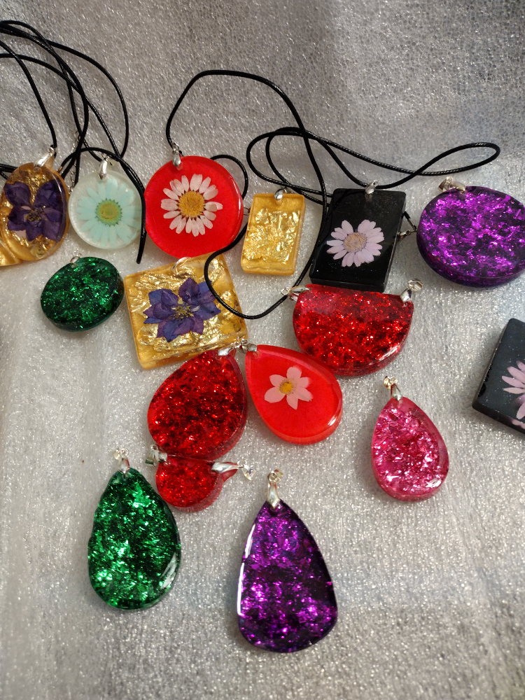 Handmade jewelry real dried roses - photo 3