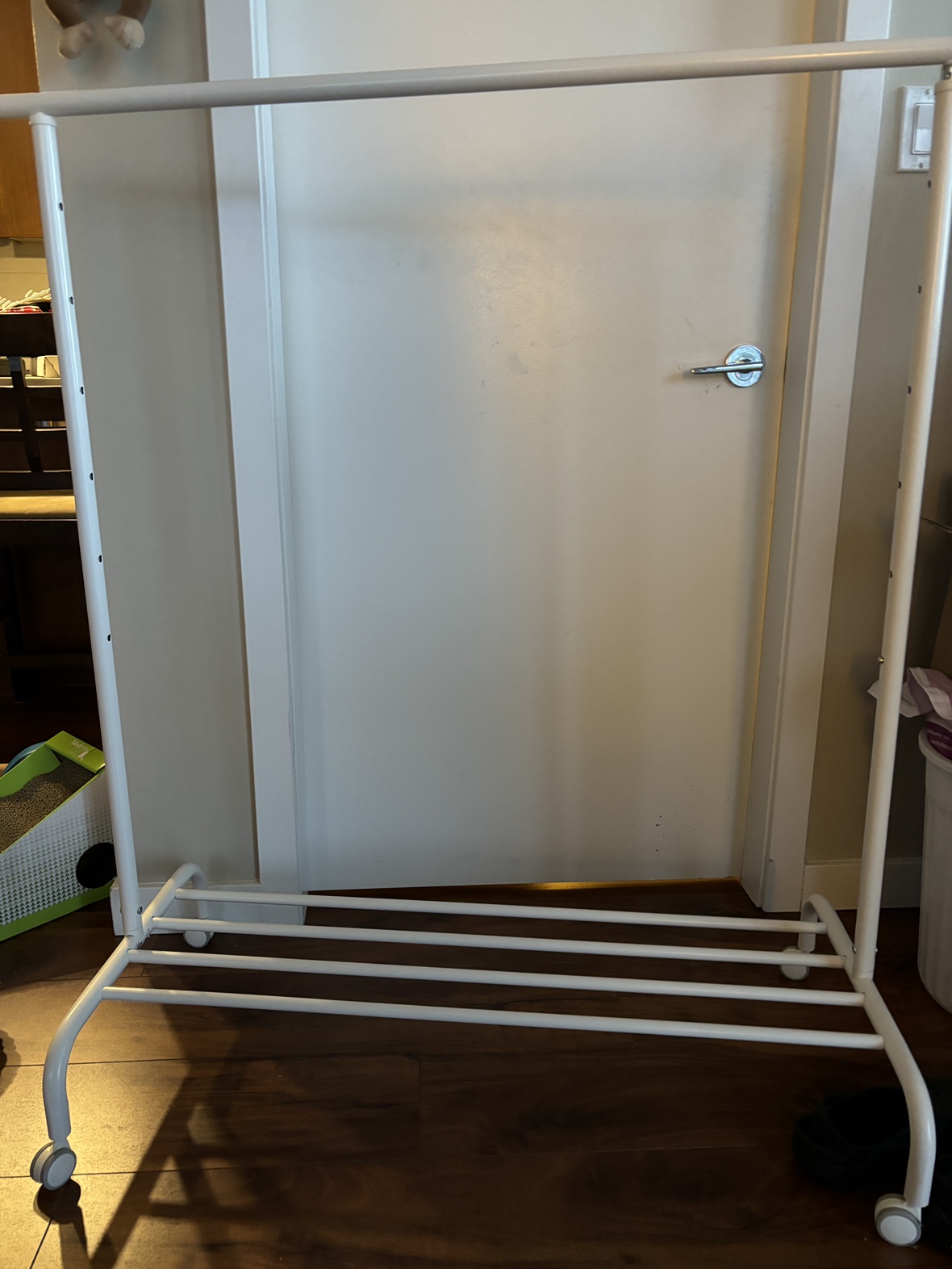 Clothes rack thumbnail