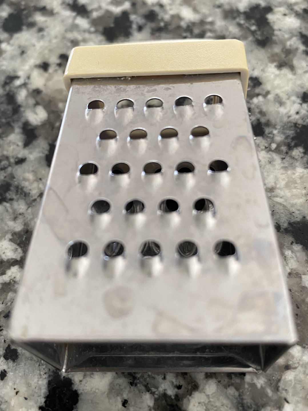 Cute mini grater. image indicator(6)